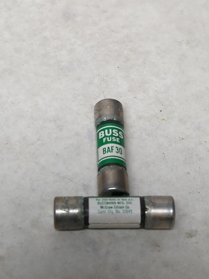 COOPER BUSSMANN,BAF-30,30 AMP FUSE LOT OF 2 NOS