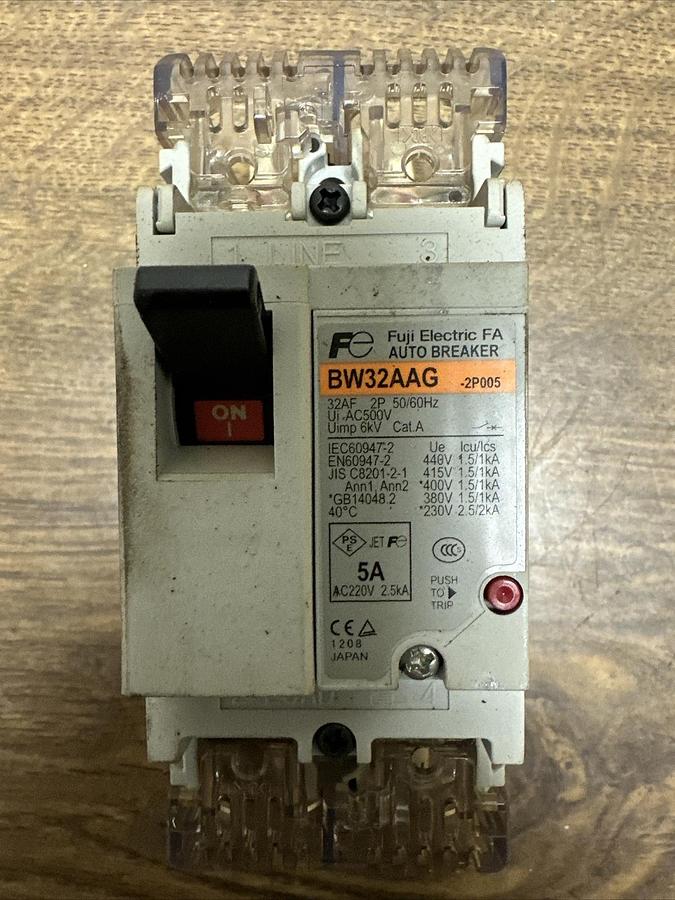 Used Fuji Electric,BW32AAG-2P005,Auto Breaker