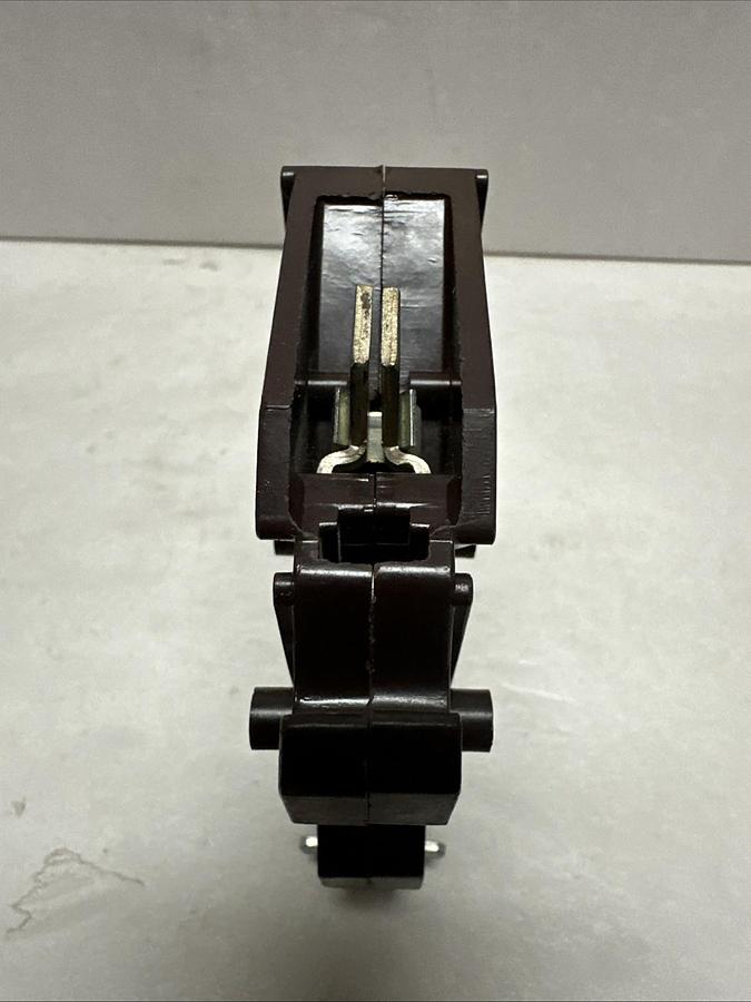 Used Wadsworth,A15N1,15 Amp Single Pole Circuit Breaker LOT of 11