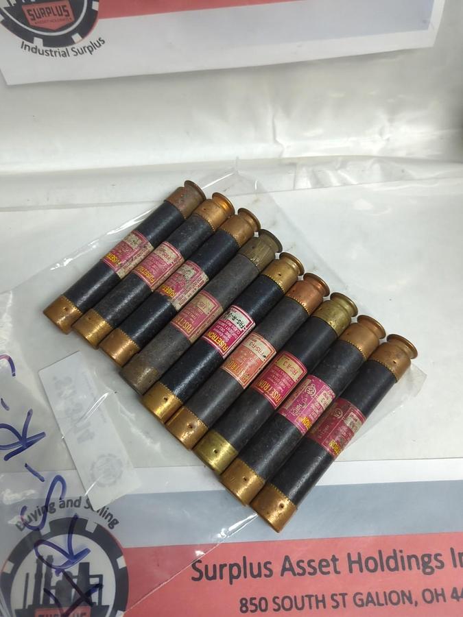 Used COOPER BUSSMANN,FRS-R-3,FUSETRON 3 AMP FUSE LOT OF 9 PRE-OWNED