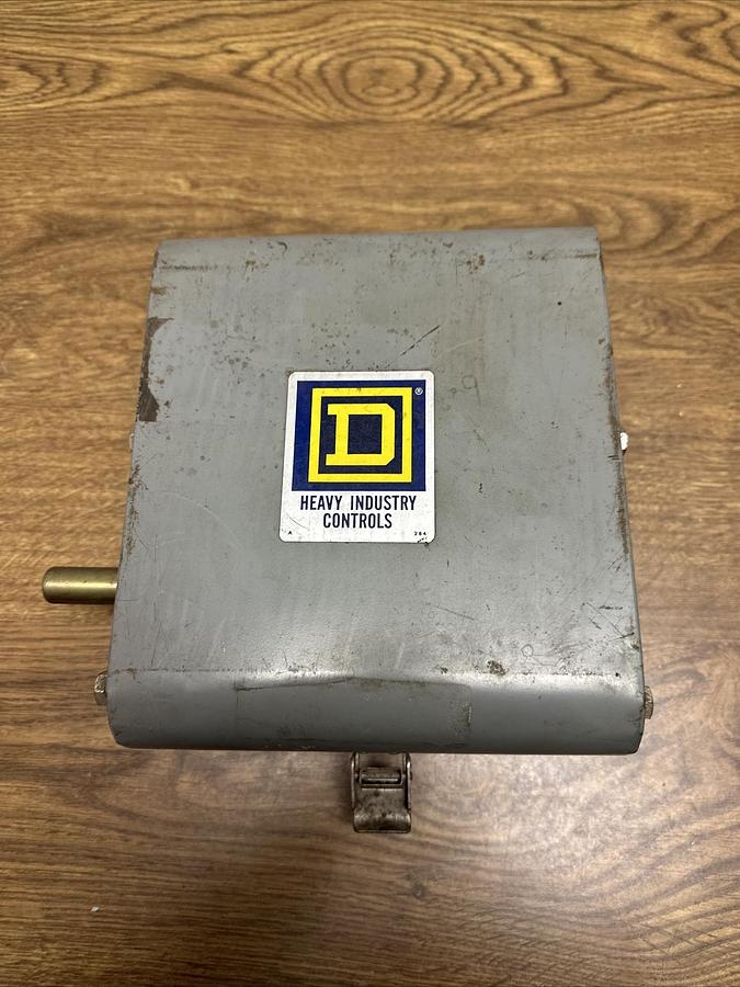 Square D,9008 RW-104,Rotating Cam Switch