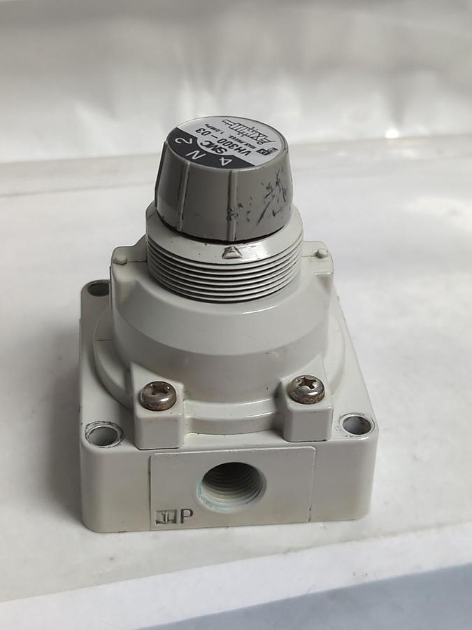 Used SMC,VH300-03,MANUAL AIR CONTROL VALVE MISSING HANDLE PRE-OWNED