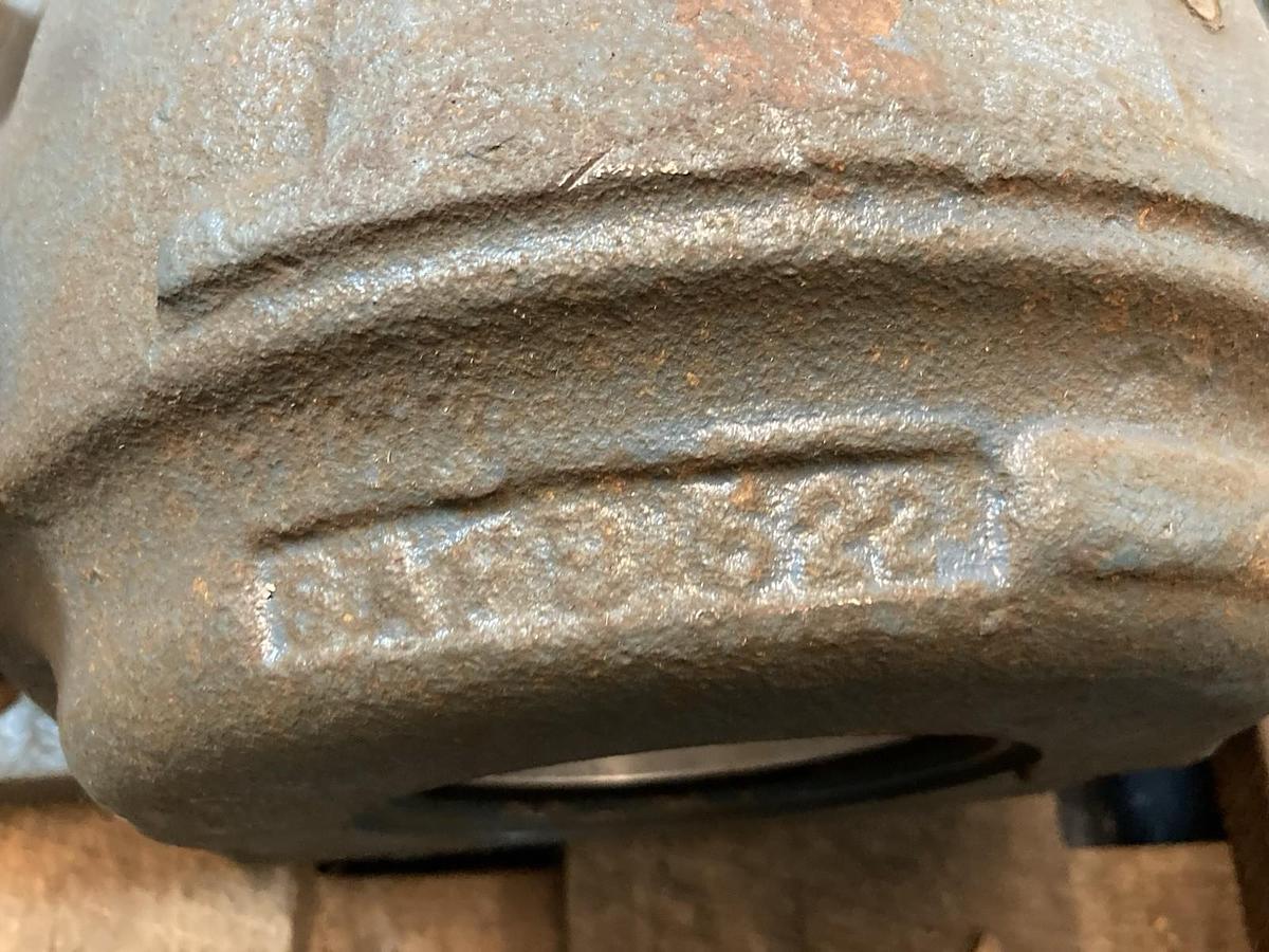 Used SKF,SAF8622,Pillow Block Bearing 3-15/16 Inch Bore