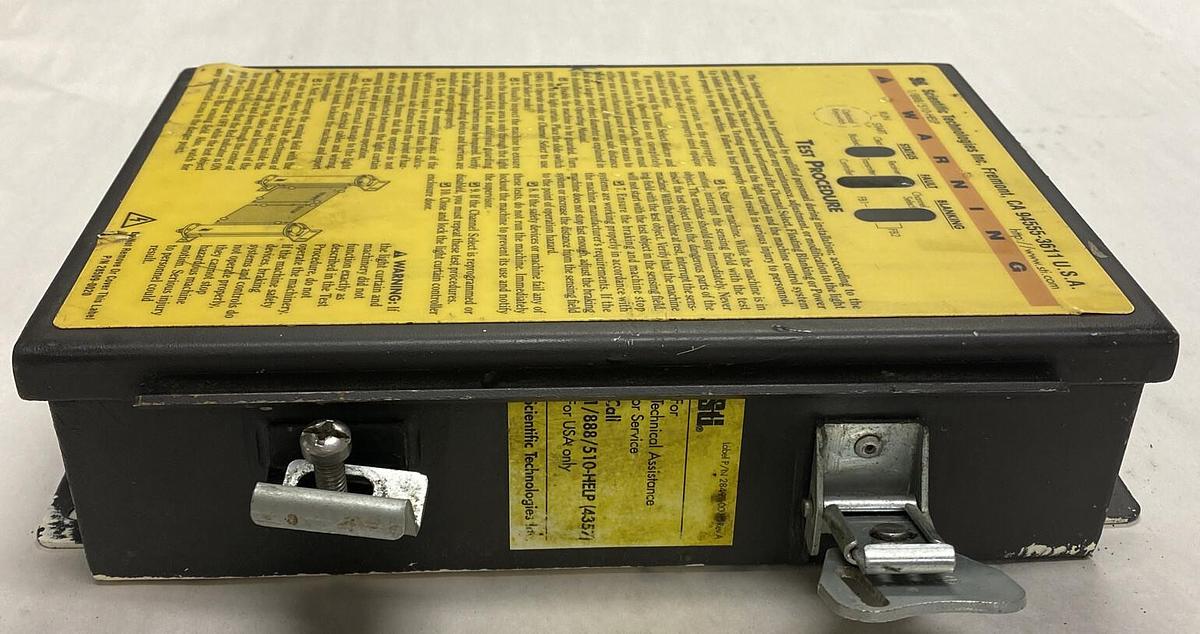 Used STI,70027-1000,Light Curtain Controller Model LCC-FB-AC1-U