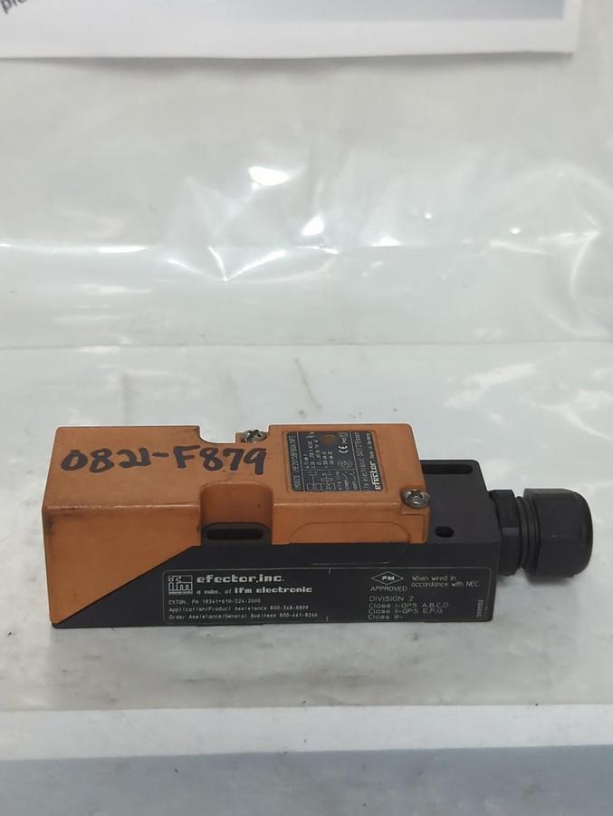 Used EFECTOR,IME2015BFBOA,INDUCTIVE PROXIMITY SENSOR PRE-OWNED