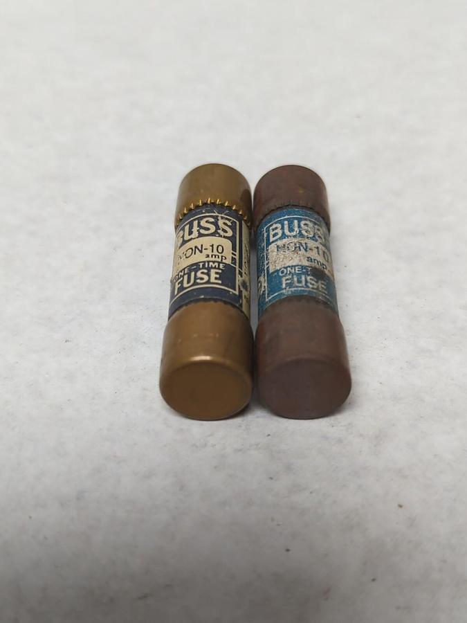 Used COOPER BUSSMANN,NON-10,ONE-TIME 10 AMP FUSE LOT OF 2 PRE-OWNED