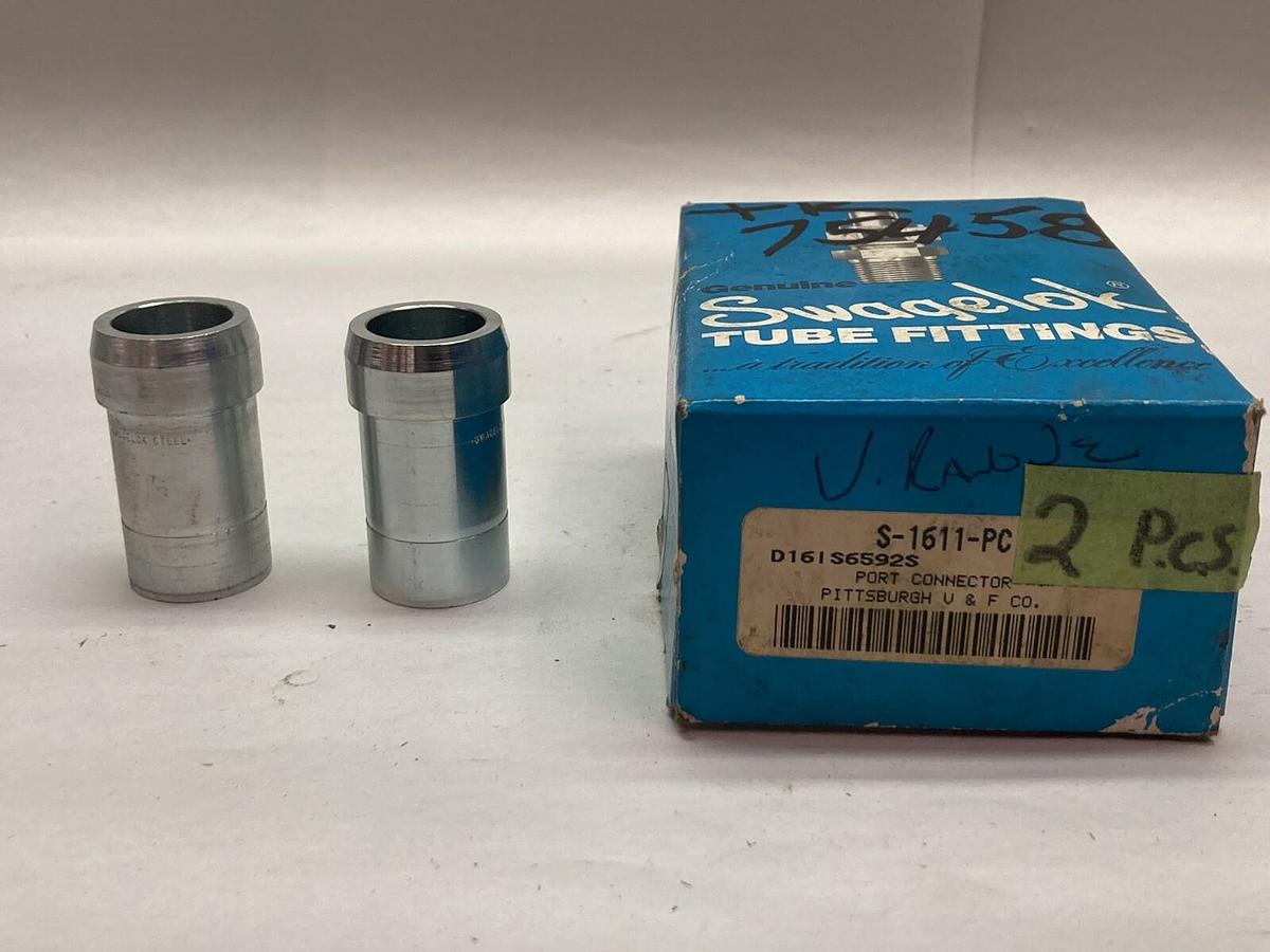 Swagelok,S-1611-PC,1 Inch Port Connector LOT OF 2