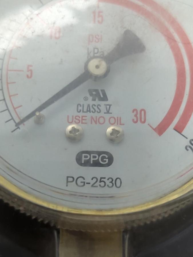 VALLEY,PG-2530,2-1/2 INCH PRESSURE GAGE NOS