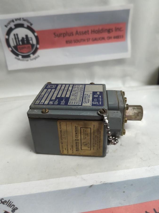 Used SQUARE D,9012 GAW-5,SERIES B PRESSURE SWITCH PRE-OWNED