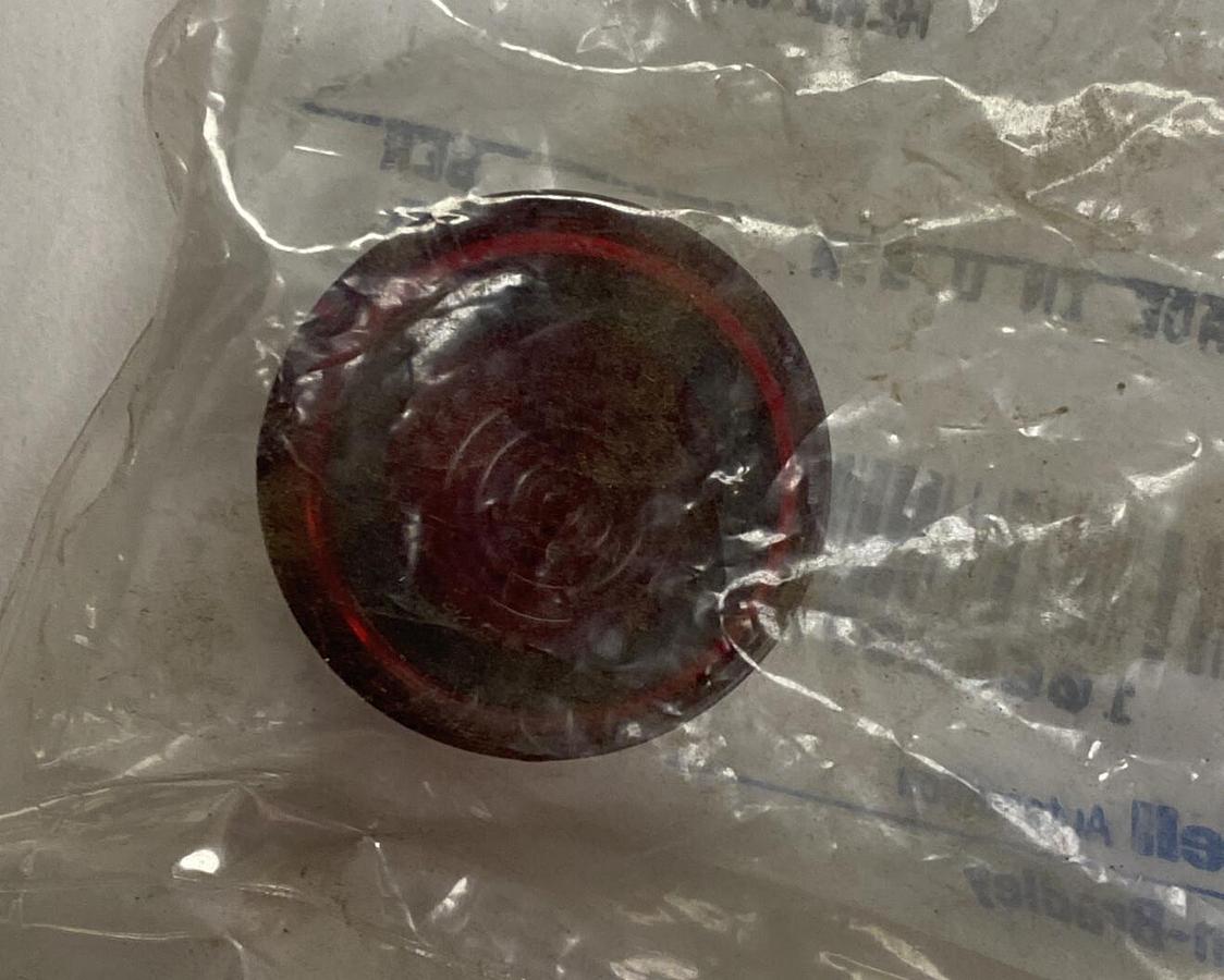 Used Allen Bradley,800T-N40,Ser C Illuminated Red Extender Cap Lot Of 4 NOS