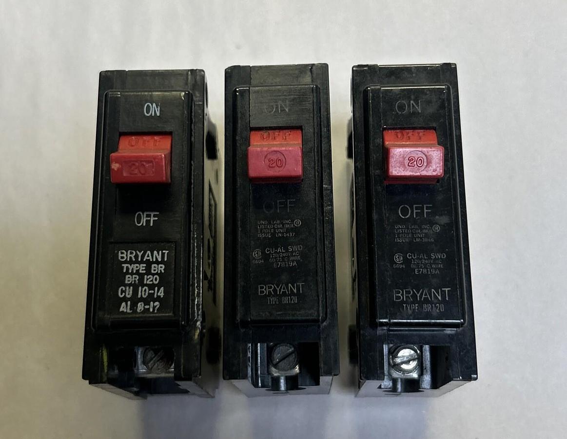 Used BRYANT,BR120,CIRCUIT BREAKER 20A 120/240V 1P LOT OF 3