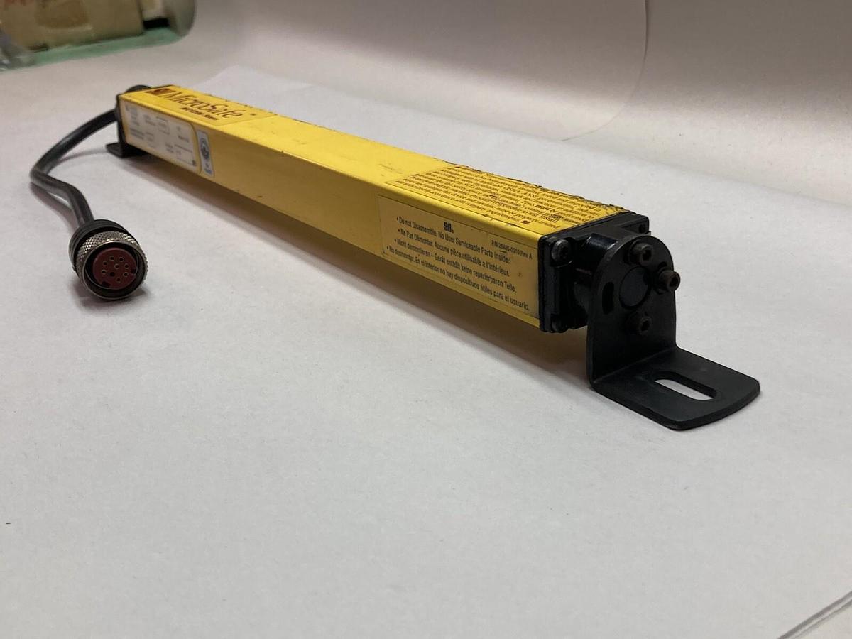 Used STI,MC4224RE,MicroSafe 42733-0240 MC4200 Series Receiver Safety Light Curtain