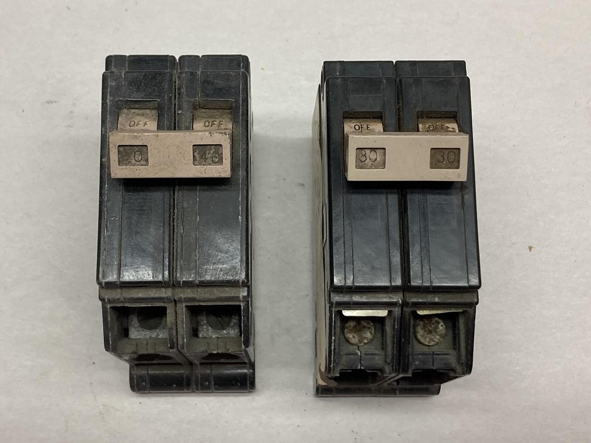 Used Eaton,Type CH,2-Pole Circuit Breakers 120/240V LOT OF 2