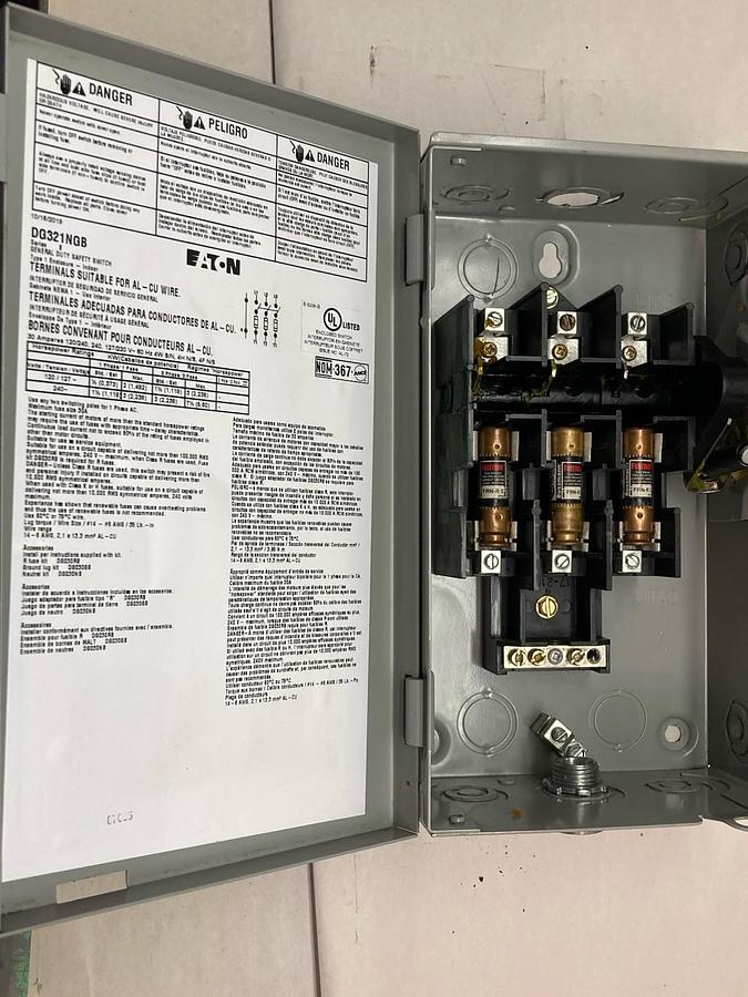 Eaton Cutler-Hammer,DG321NGB,General Duty Fuse Safety Switch