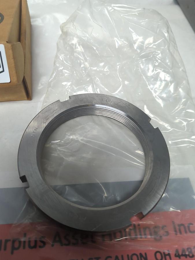 NTN,AN18,BEARING ADAPTER LOCKNUT NOS
