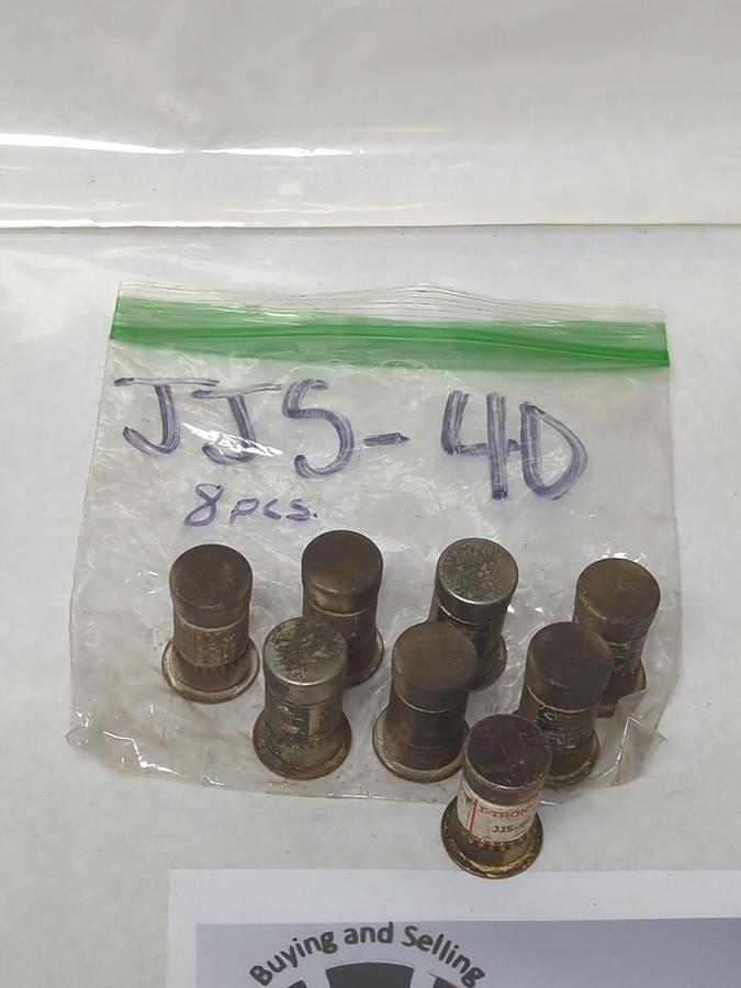 Used COOPER BUSSMANN,JJS-4,T-TRON 4 AMP FUSE LOT OF 8 PRE-OWNED