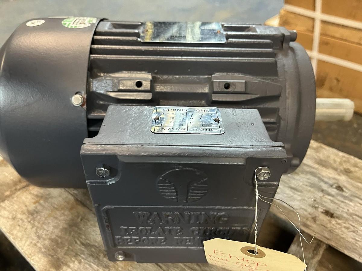 TECHTOP,GR3-CI-TF-145T-2-B-D-2,INVERTER MOTOR 2HP 3450RPM 3PH 145T