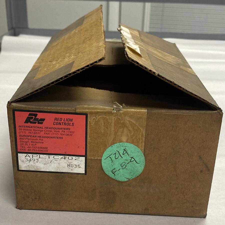 RED LION CONTROLS,APLTC402,PANEL METER 115VAC 50/60HZ NEW