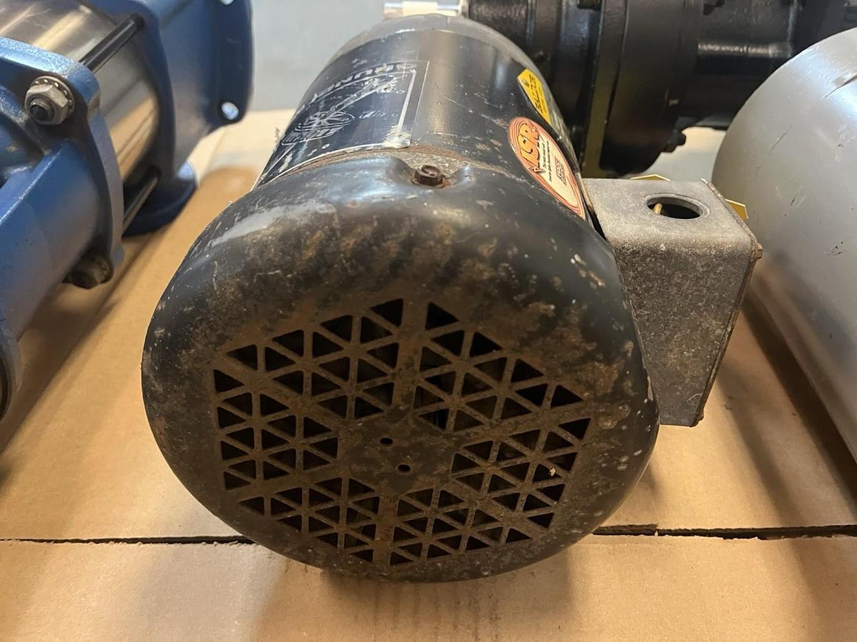 Used BALDOR,85.600005,GRUNDFOS PUMP MOTOR 1-1/2HP 3PH 3450RPM 56C