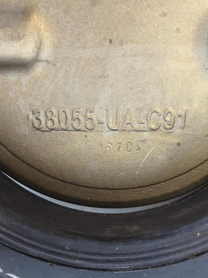 MILWAUKEE VALVE,ML233E,BUTTERFLY VALVE PIPE SIZE 8 IN WITH HANDLE MISSING BOX