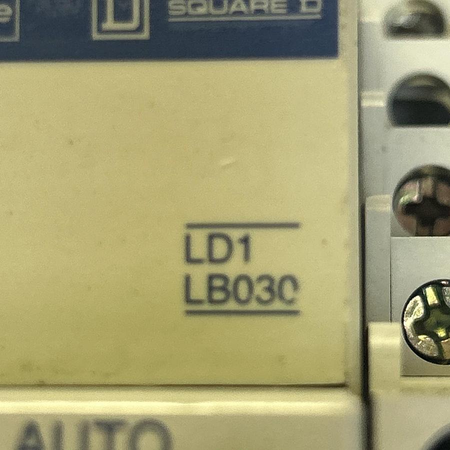 Used TELEMECANIQUE,LD1LB030,MOTOR CONTROLLER / STARTER