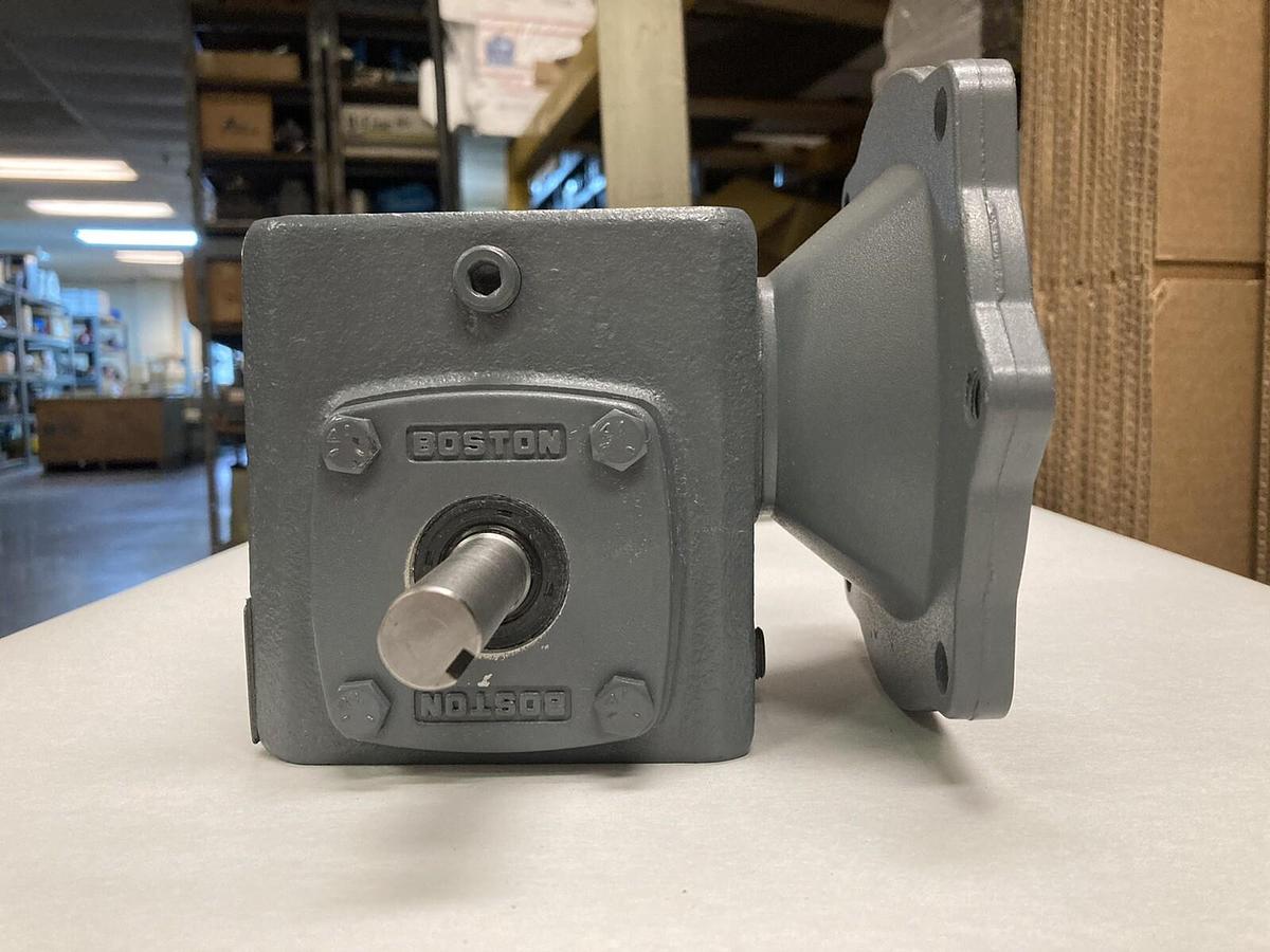 Boston Gear,F713-20-B5-H,0.52 HP Speed Reducer Ratio 20:1