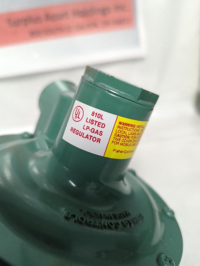 FISHER CONTROLS,810L,L-P GAS REGULATOR NOS