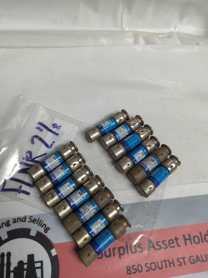 Used LITTELFUSE,FLNR2-1/2,TIME-DELAY 2-1/2 AMP FUSE LOT OF 13 PRE-OWNED