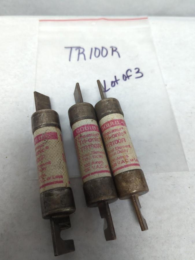Used GOULD SHAWMUT,TR100R,DUAL ELEMENT 100 AMP FUSE LOT OF 3 PRE-OWNED