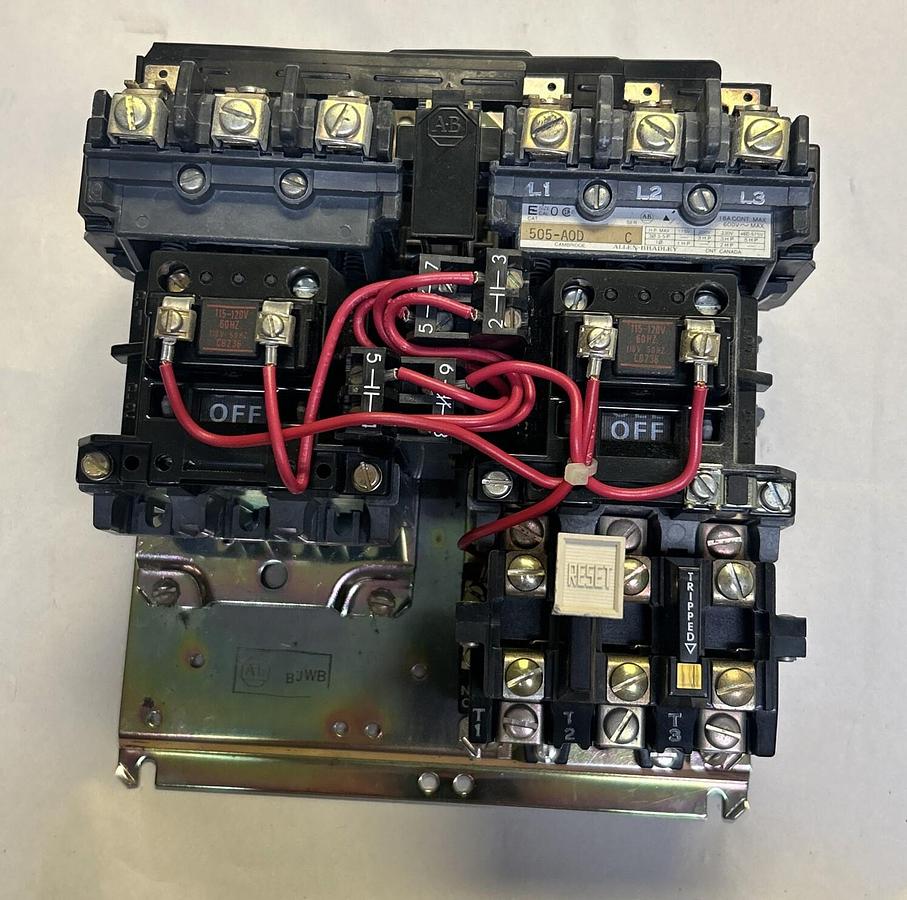 Used ALLEN BRADLEY,505-A0D,REVERSING STARTER SIZE 0