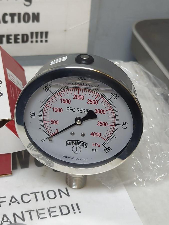 WINTERS,PFQ1551,PRESSURE GAUGE SS 4-1/2 INNPT BTM 0-600PSI/KPA NOS