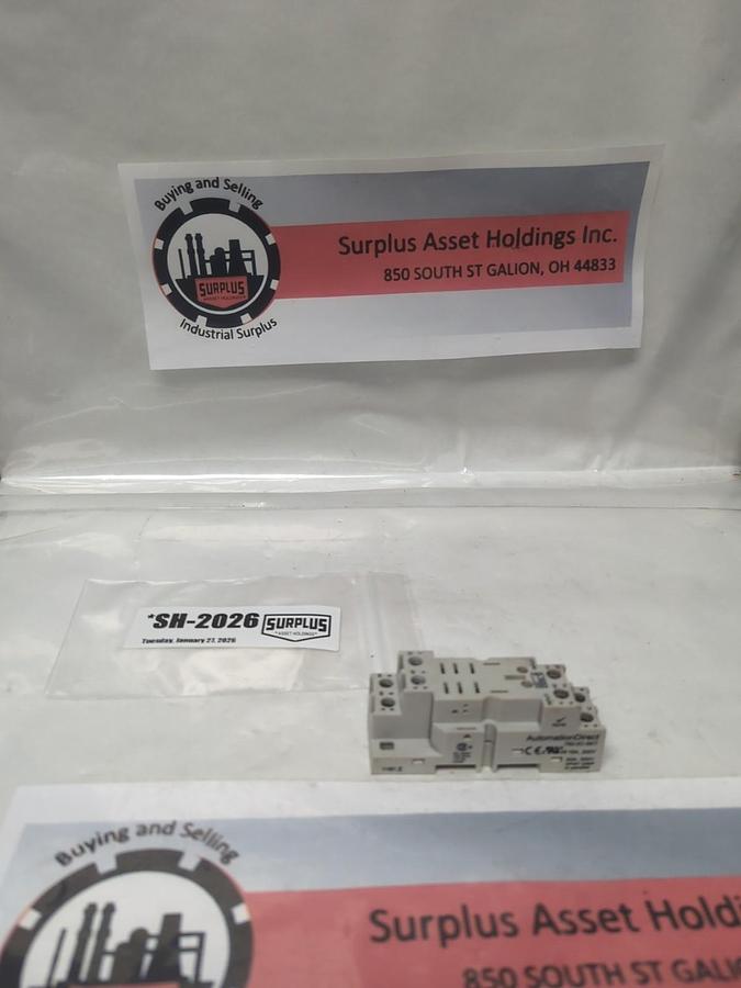 Used AUTOMATION DIRECT,782-2C-SKT,RELAY SOCKET 20 AMP 300 VOLT PRE-OWNED