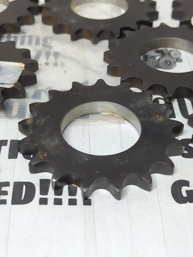 MARTIN,50 17,SPROCKET 17 TEETH 1-9/16 INCH BORE LOT OF 8 NOS