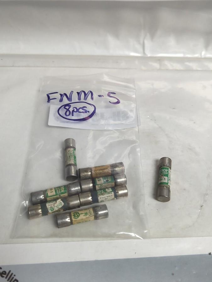 Used COOPER BUSSMANN,FNM-5,FUSETRON 5 AMP FUSE LOT OF 8 PRE-OWNED
