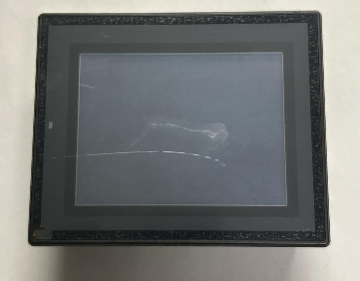 Used KEYENCE,VT3-Q5S,OPERATOR INTERFACE TOUCH PANEL