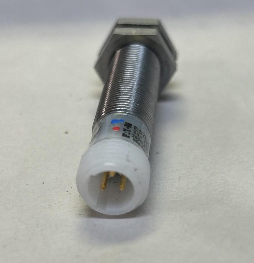 EATON,E57LAL12A2EA,INDUCTIVE PROXIMITY SENSOR NOS