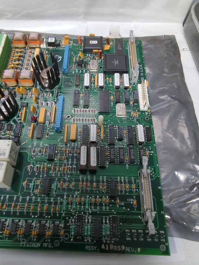 Used AVTRON,A19359,CIRCUIT BOARD REV. F PRE-OWNED