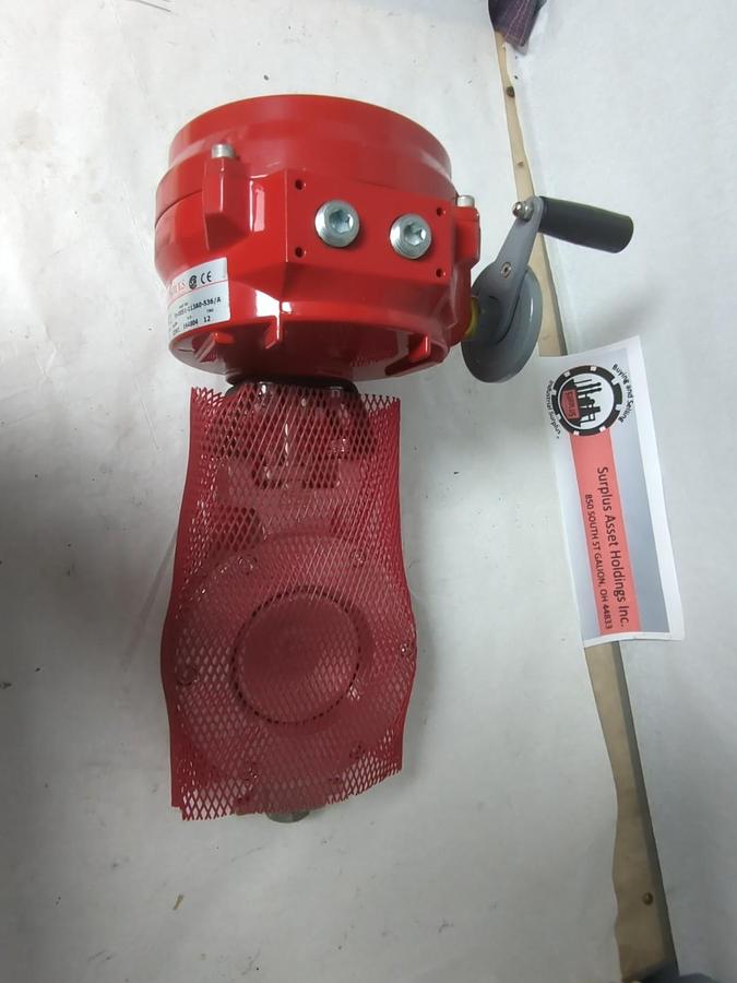 BRAY CONTROLS,70-0051-113A0-536/A,ACTUATOR WITH 4 INCH SS BUTTERFLY VALVE NOS