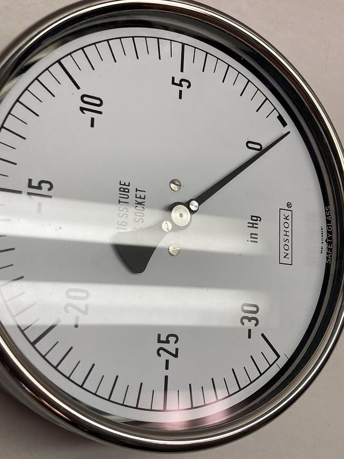 Used Noshok,316 SS,Tube and Socket Pressure Gauge -30-0 Hg