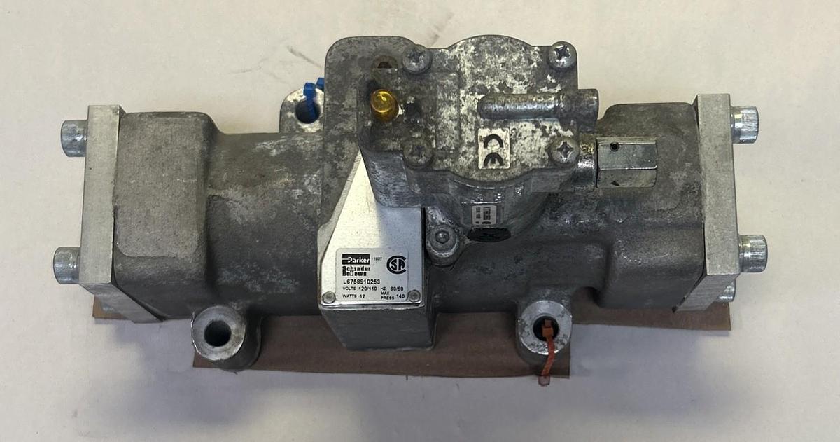 Used PARKER,L6758910253,SOLENOID CONTROL VALVE