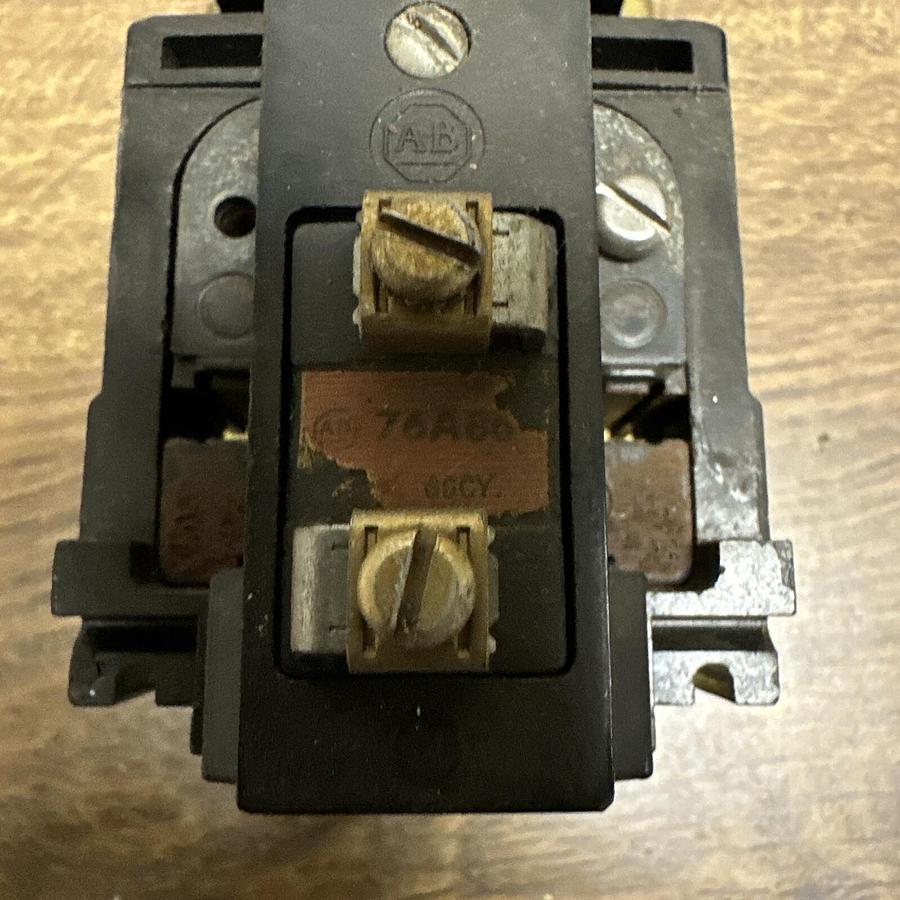 Used A-B,BR-200,Control Relay With 76AB6 Coil