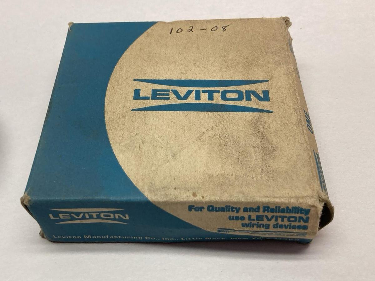 Used Leviton,98452-90-10-37,Duplex Receptacle Outlet