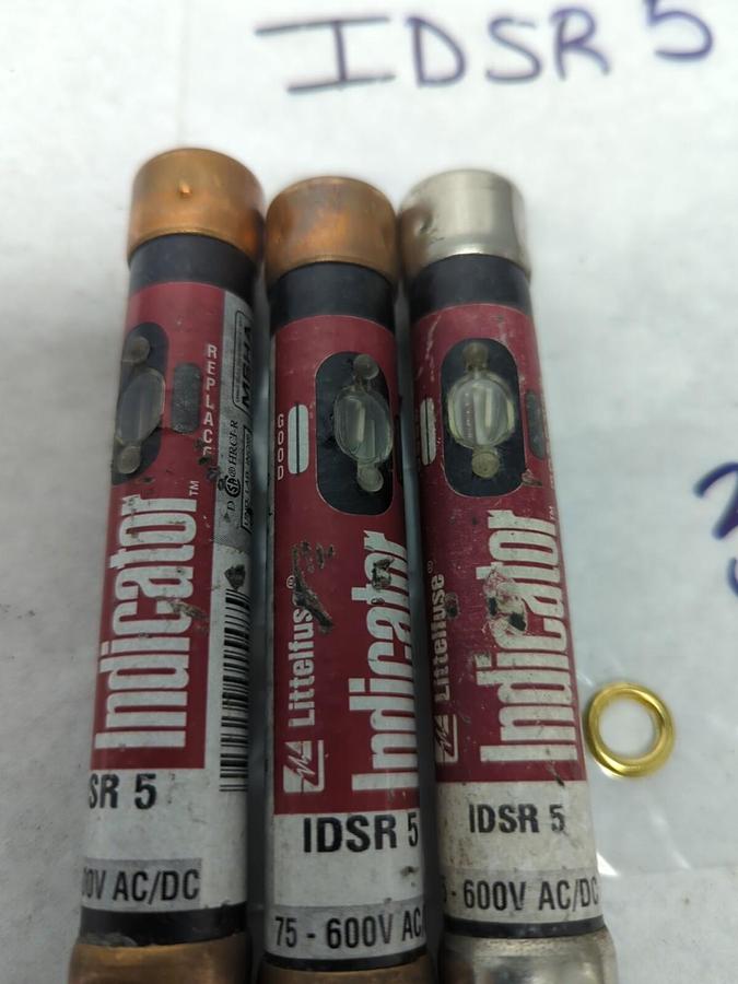 Used LITTELFUSE,IDSR5,INDICATOR 5 AMP FUSE LOT OF 3 PRE-OWNED