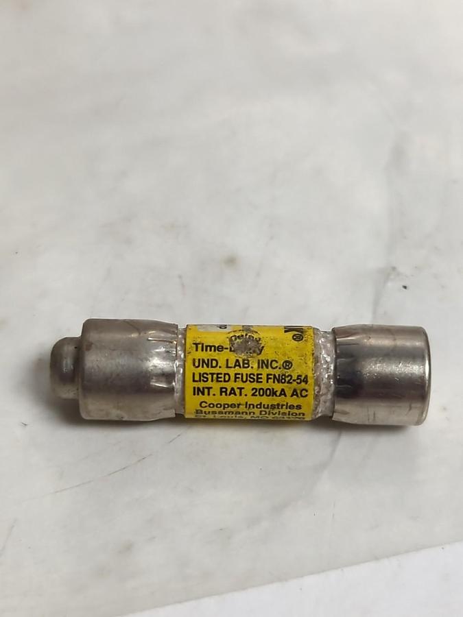 Used COOPER BUSSMANN,LP-CC-2,LOW-PEAK 2 AMP FUSE LOT OF 20 PRE-OWNED