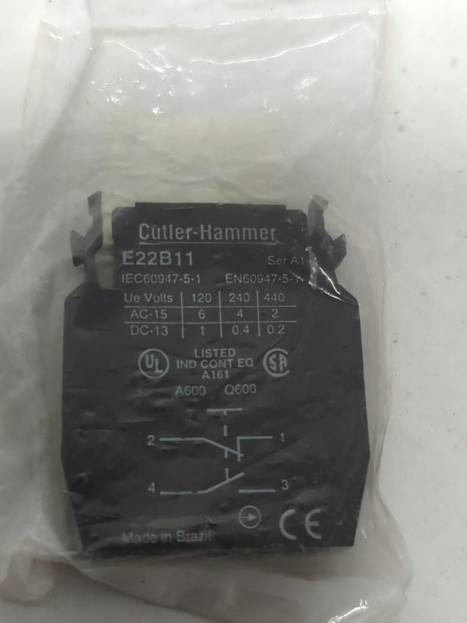 CUTLER-HAMMER,E22B11,CONTACT BLOCK SERIES A1 LOT OF 4 NEW