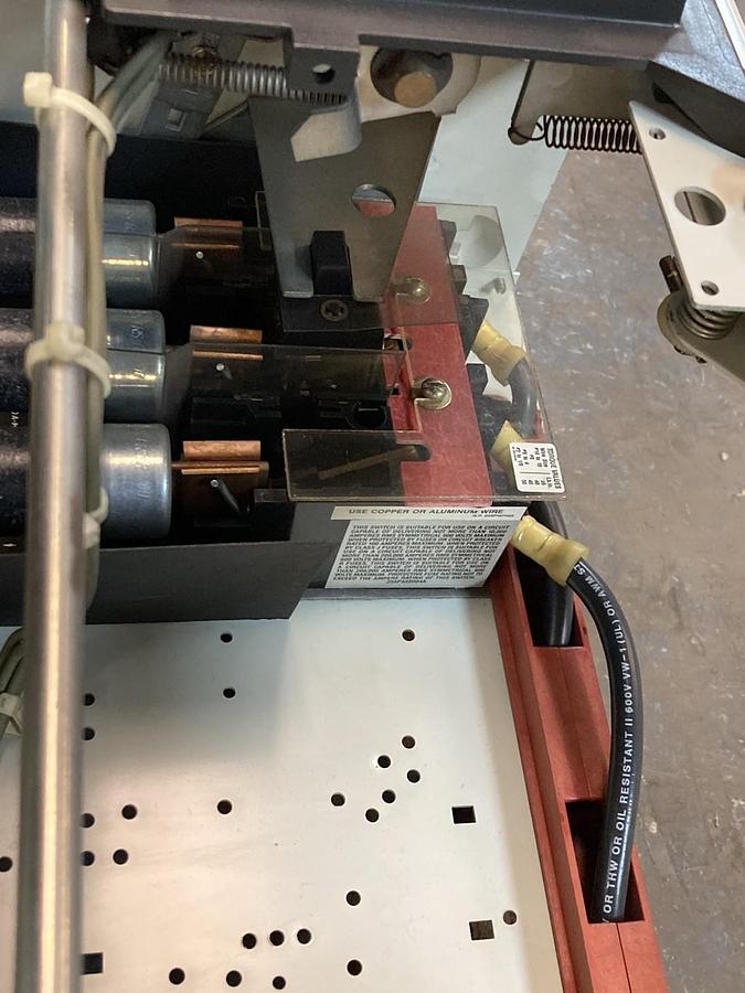 Used Cutler Hammer,100 Amps,18 INCH MCC Disconnect Feeder Bucket 480V 60Hz