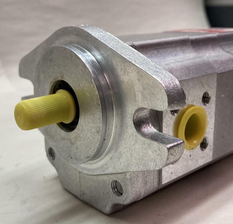 HPI,P5AAN1001CA1001CL,Dual Hydraulic Gear Motor