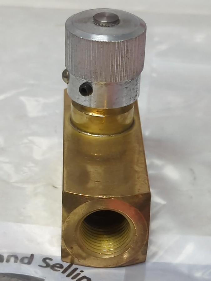 Used PARKER,PF600B,FLOW CONTROL VALVE 2000 PSI 138 BAR PRE-OWNED