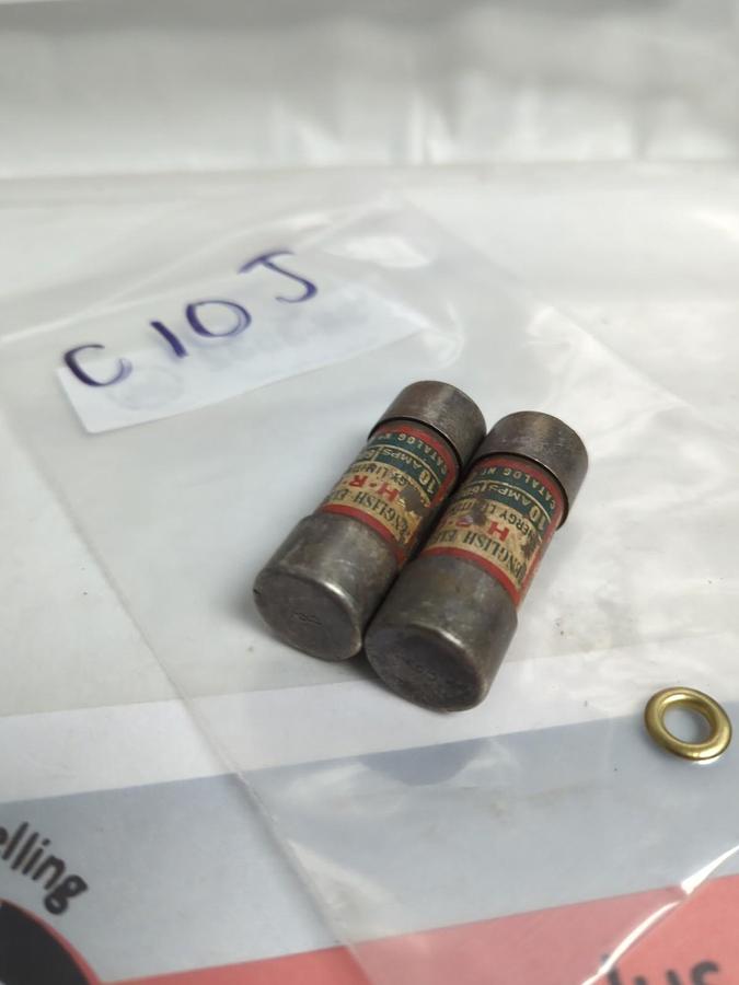 Used ENGLISH ELECTRIC,C10J,ENERGY LIMITING 10 AMP FUSE LOT OF 2 PRE-OWNED