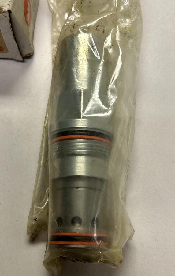 SUN HYDRAULICS,RPIELAN,BALANCED PISTON RELIEF VALVE NOS